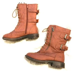 Women’s size 5.5 Boots